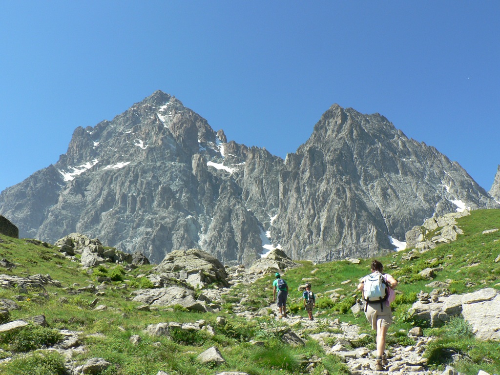 Verso  il Monviso