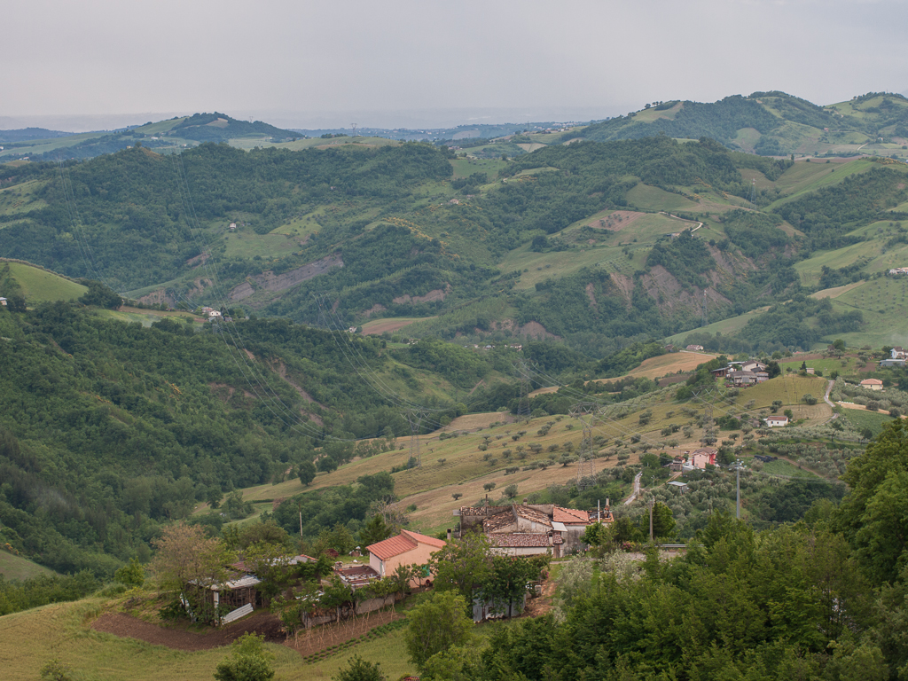 Panorama da Colle Marmo con tralicci