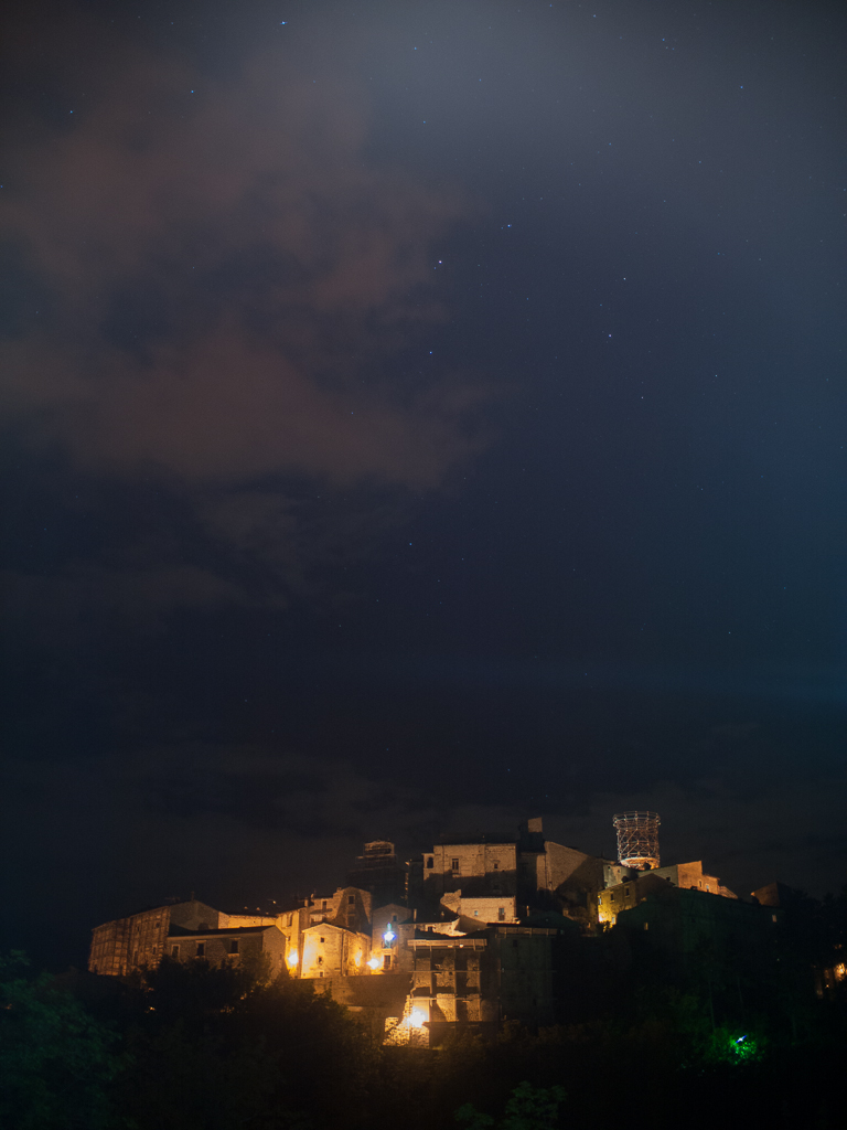 Santo Stefano di Sessanio di notte