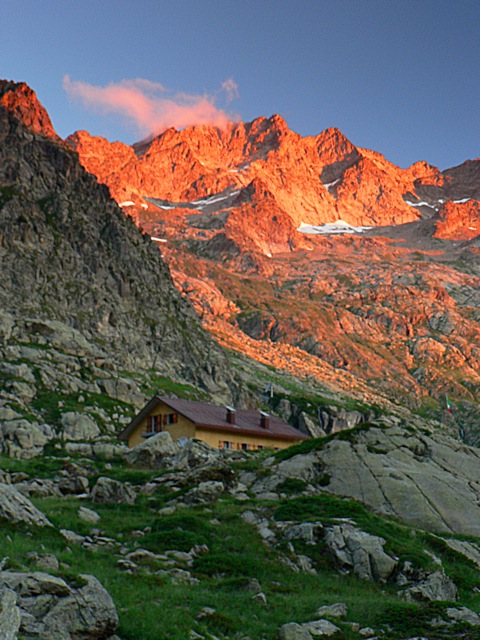 Rifugio Genova-Figari