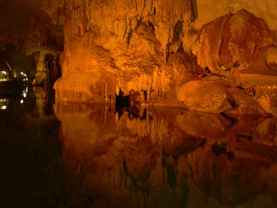 L'interno della grotta del Bue Marino