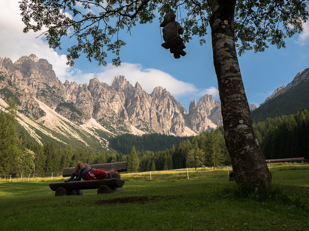 Pra di Toro (recubans sub tegmine fraxinus)